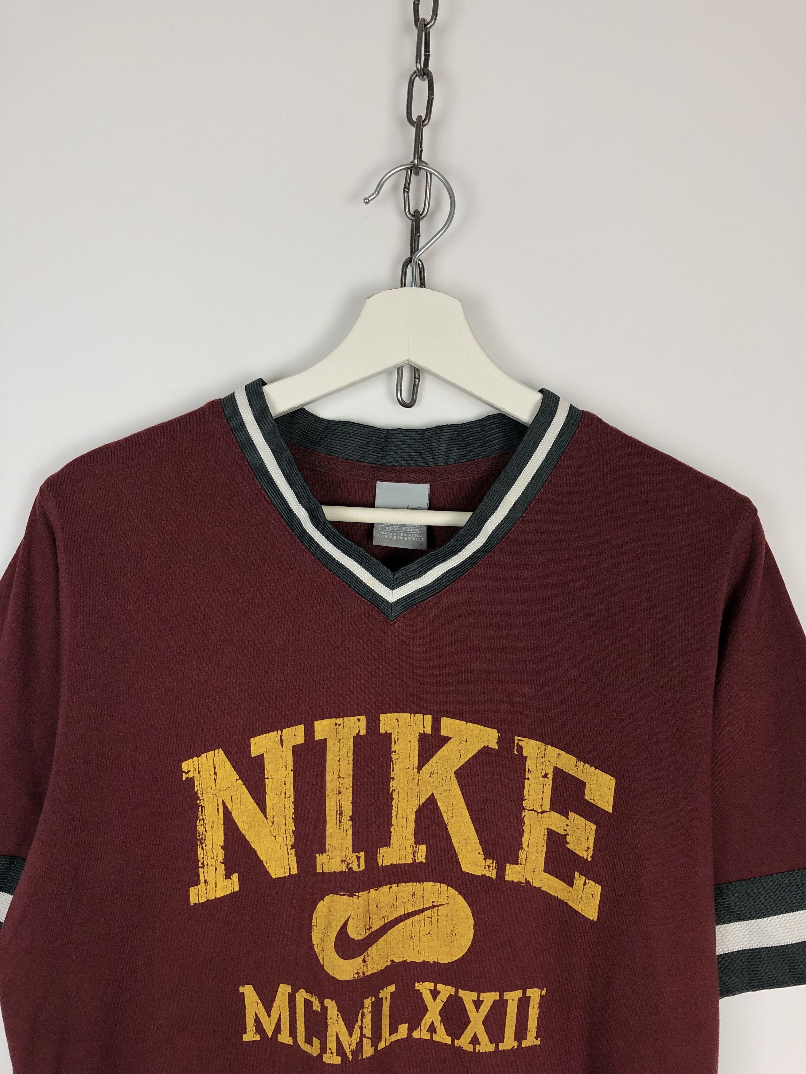 Nike Nike Vintage T-Shirt Center Logo Tee size S Red Size US S / EU 44-46 / 1 - 3 Thumbnail