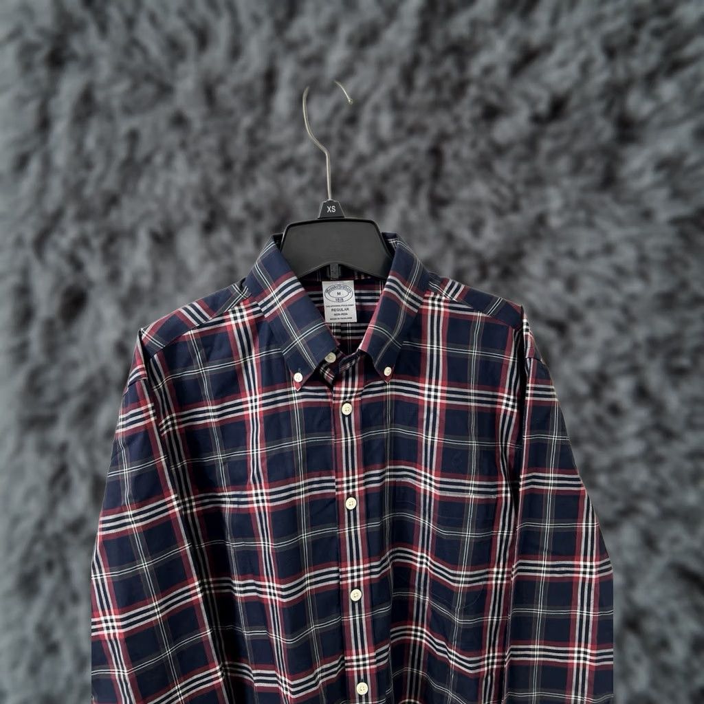 Brooks Brothers Brooks Brothers Original Polo Shirt Mens M Regular Plaid Button-Down Collar L/S Size US M / EU 48-50 / 2 - 1 Thumbnail