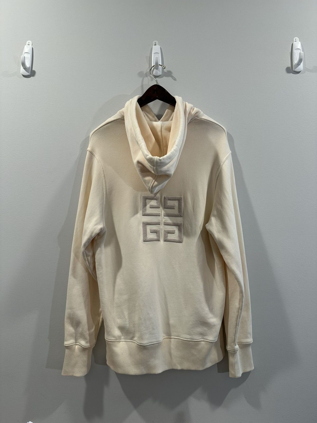 Givenchy Givenchy Embroidered Hoodie Size US L / EU 52-54 / 3 - 3 Thumbnail