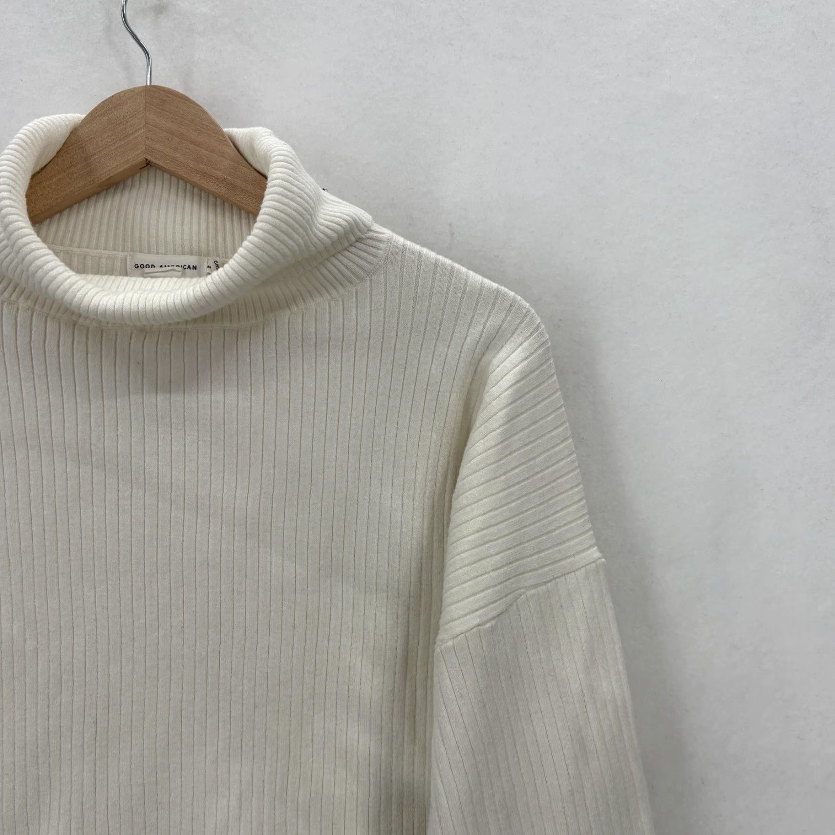 Good American Good American Sweater Womens Medium White Pullover Turtleneck Balloon Sleeve Knitted Knit Ribbed Cropped Relaxed Casual Summer Winter? Size M / US 6-8 / IT 42-44 - 2 Thumbnail