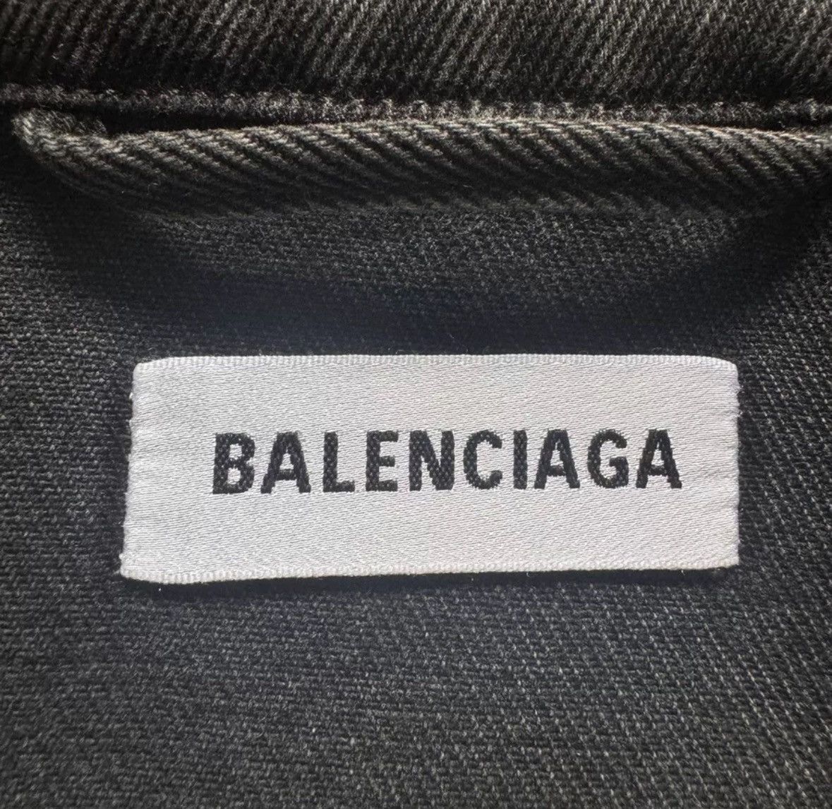 Balenciaga Balenciaga water brick denim jacket 2412-Nextarrow Size US S / EU 44-46 / 1 - 6 Thumbnail