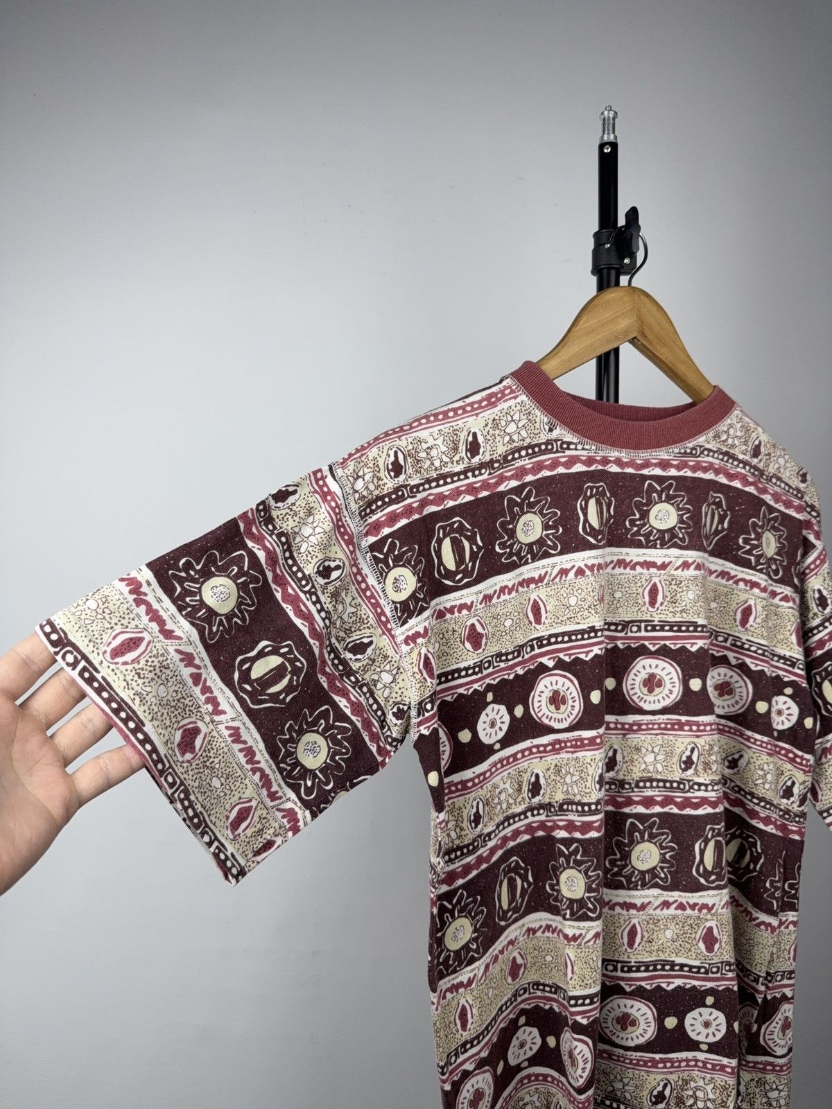 Japanese Brand Vintage 90s Tribal Ethnic All Over Print Cottontown Y2K Tee Size US S / EU 44-46 / 1 - 5 Thumbnail