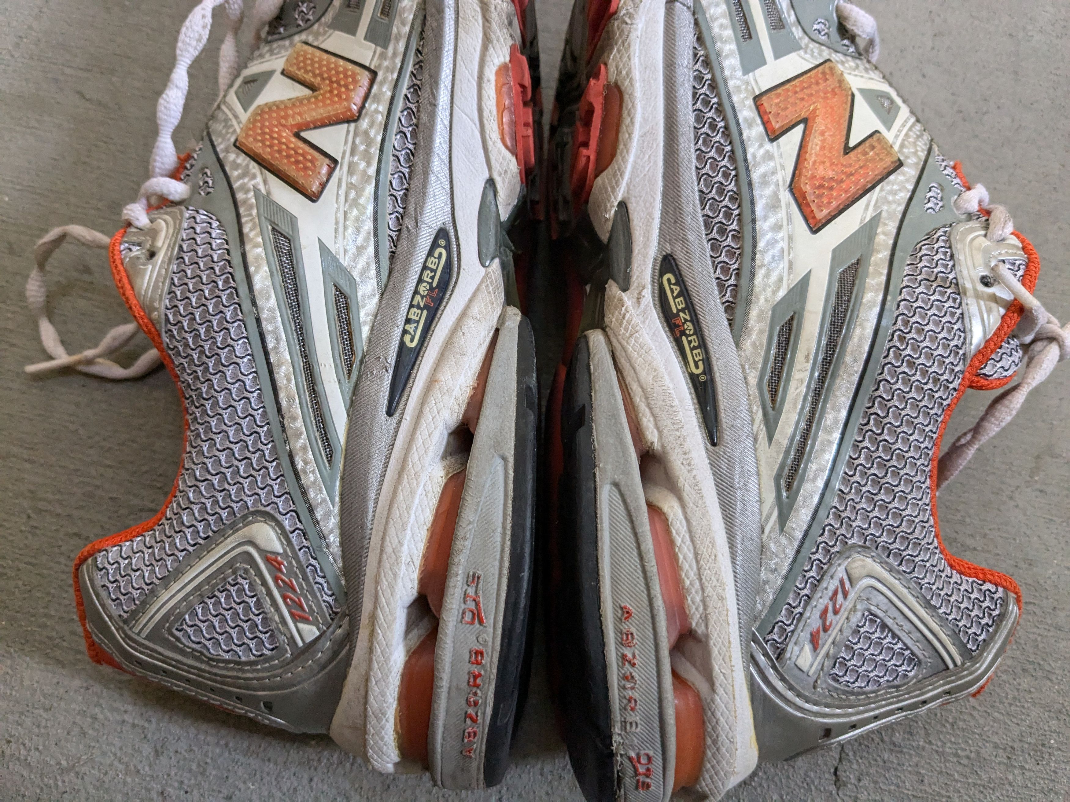 New Balance New Balance MT1224 Silver Orange 10.5 Size US 10.5 / EU 43-44 - 6 Thumbnail