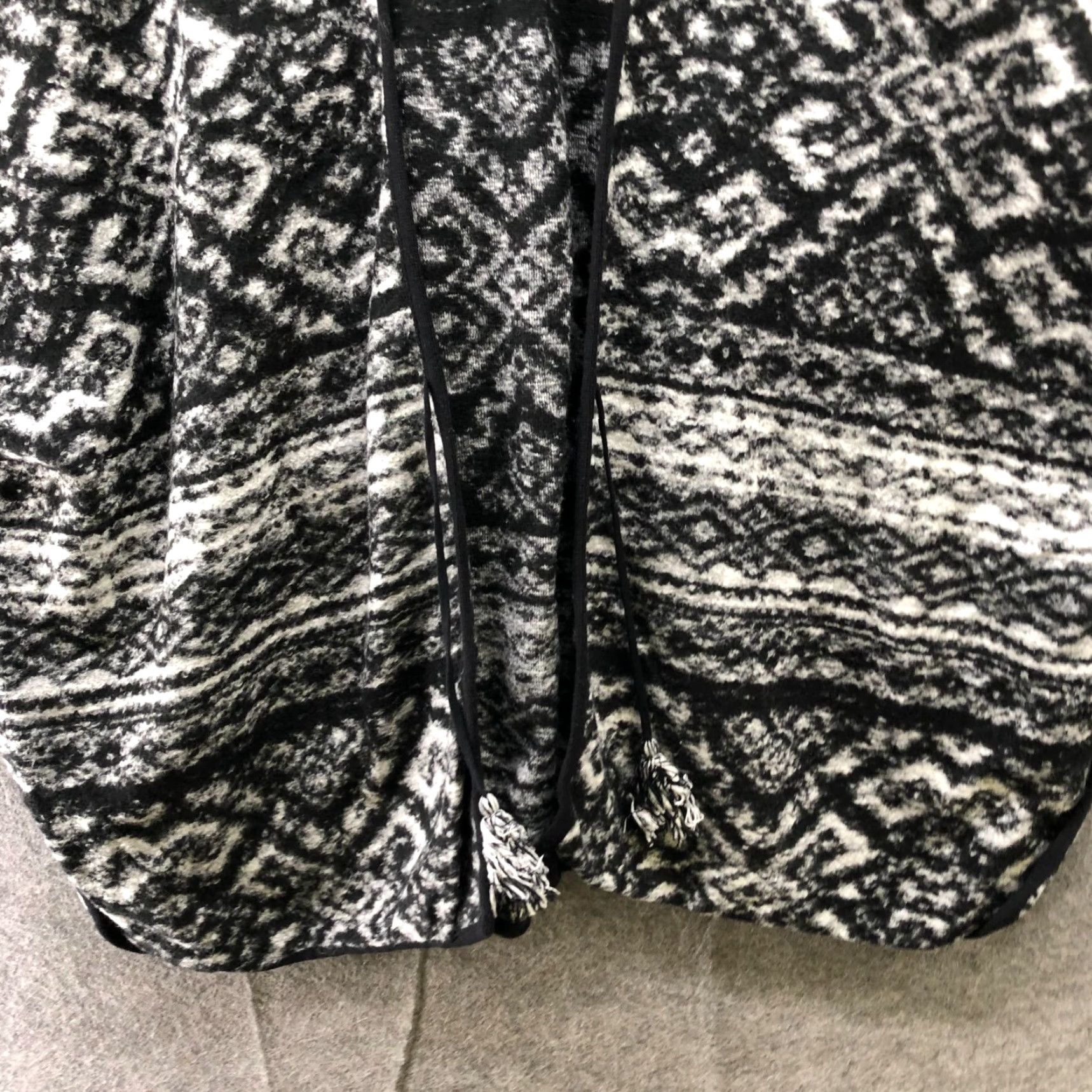 Lucky Brand Lucky Brand Cardigan Womens One Size Black Gray Aztec Print Geometric Boho Southwestern Knit Kimono Sleeve Fall Winter Womens Size ONE SIZE - 5 Thumbnail