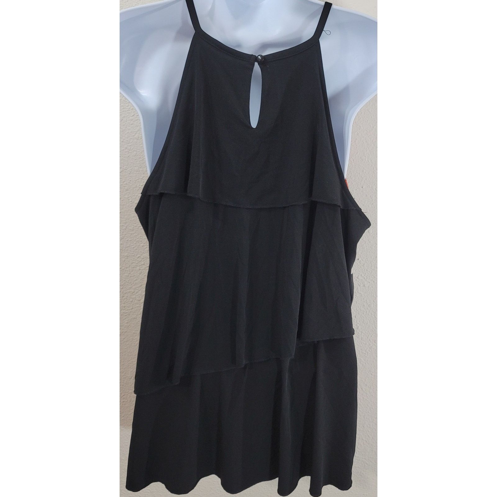 Other Worthington Black Pink Ruffled Sleeveless Top Large Keyhole Size L / US 10 / IT 46 - 2 Thumbnail