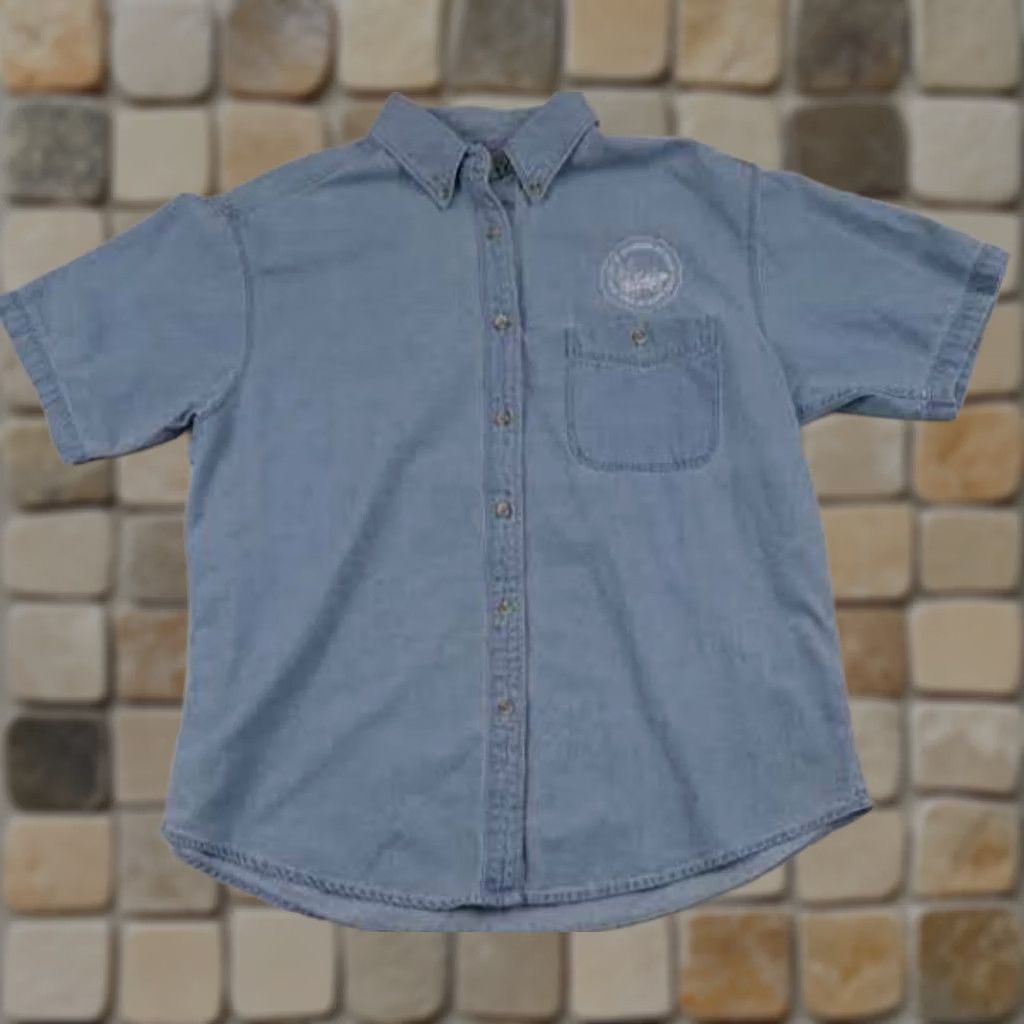 Wrangler Wrangler Shirt XL Women Blue Button-Up Short Sleeve Collared Hometown Pre-Owned Jeans Style Ladies Loved Classics Size XL / US 12-14 / IT 48-50 - 1 Thumbnail