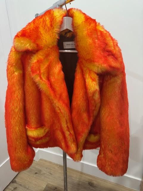Dries Van Noten Dries Van Noten Orange Faux Fur Jacket FW19 Size US S / EU 44-46 / 1 - 1 Thumbnail