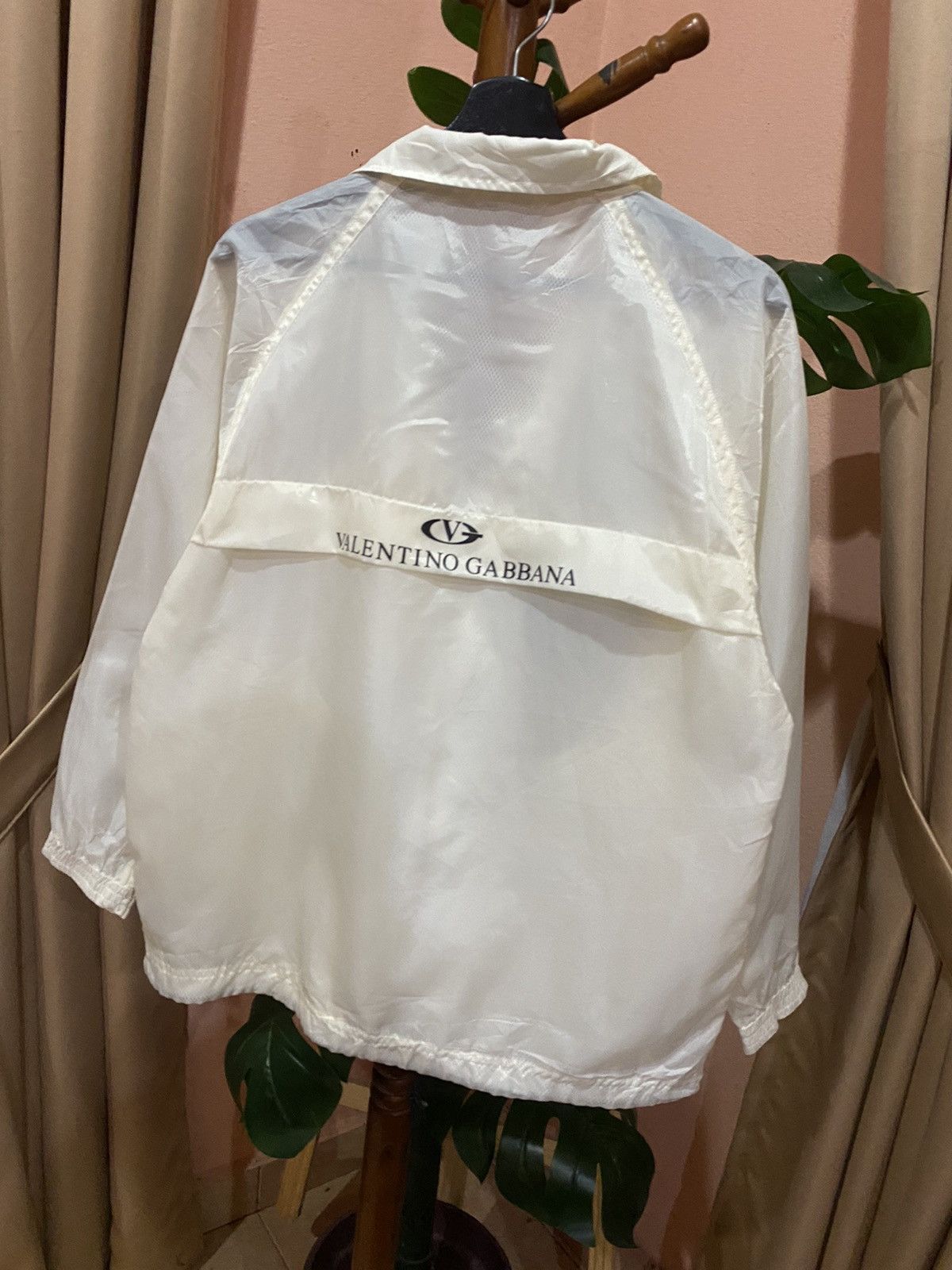 Valentino VINTAGE VALENTINO GABBANA WINDBREAKER Size US M / EU 48-50 / 2 - 10 Thumbnail