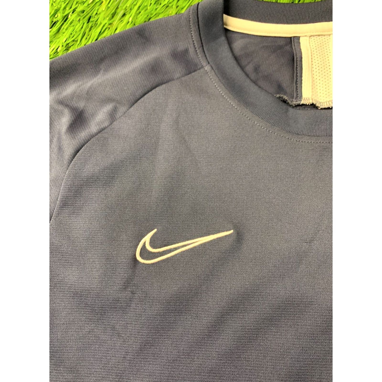 Nike NIKE DRY ACADEMY DRI-FIT ORIGINAL 2020 MEN FOOTBALL SHIRT JERSEY XXL Navy Blue and White Football Nike Dri-FIT Mens Shirt XXL Size US XXL / EU 58 / 5 - 3 Thumbnail