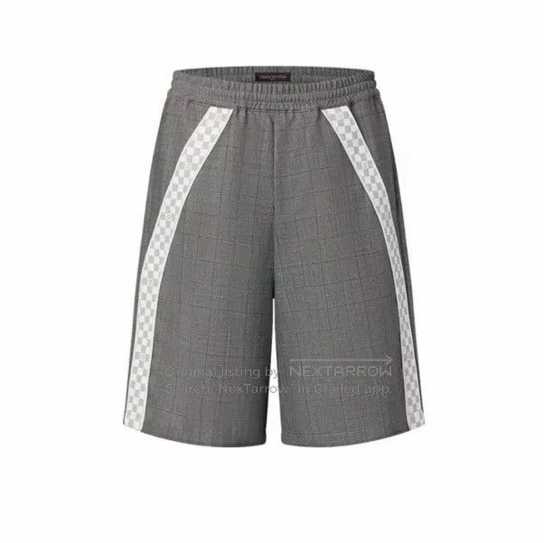 Louis Vuitton Louis Vuitton size s Grey checkerboard parka shorts Size US 28 / EU 44 - 1 Thumbnail
