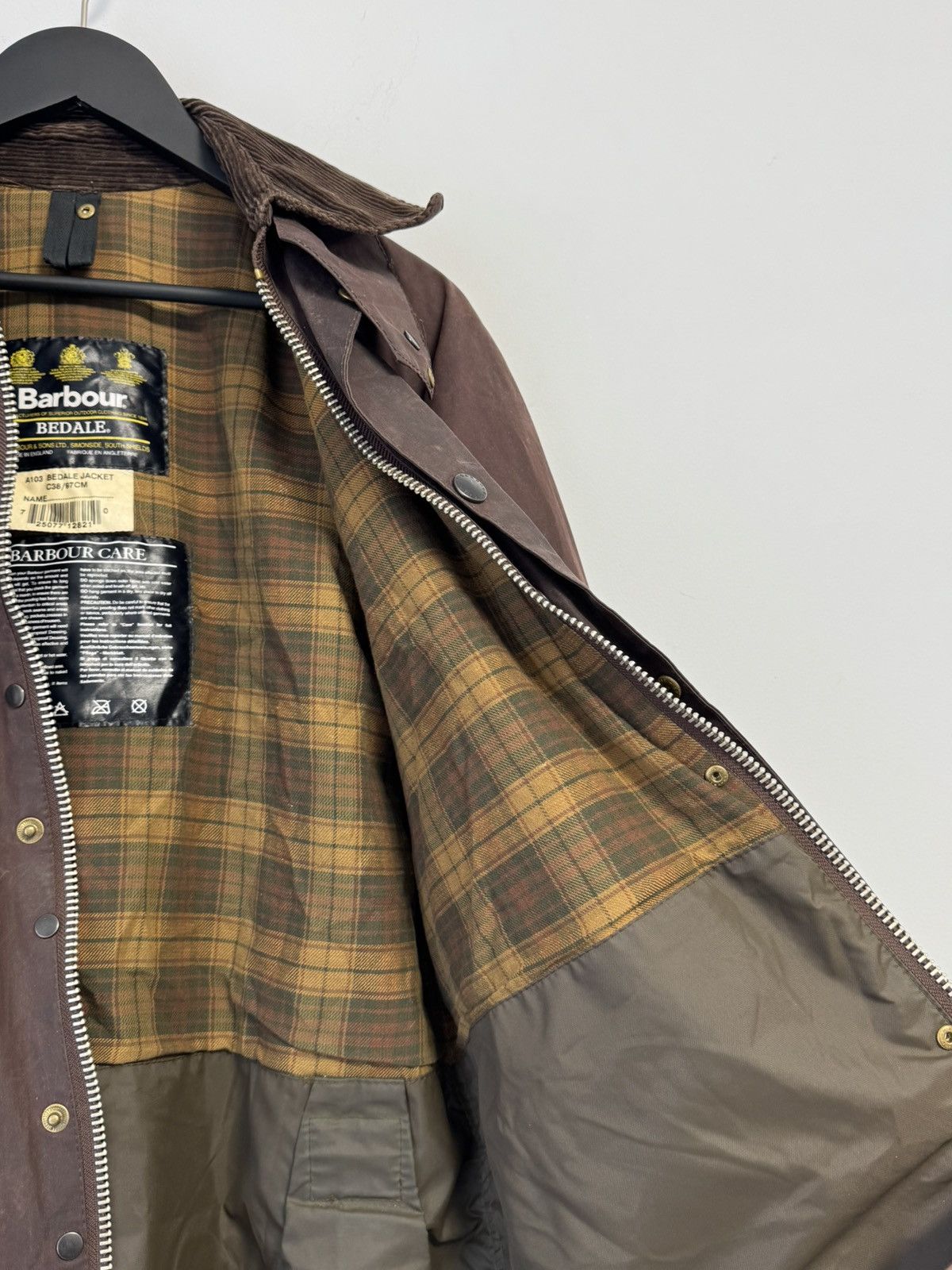 Barbour Vintage Barbour Bedale Wax Jacket Brown C38 England A103 Size US M / EU 48-50 / 2 - 12 Thumbnail