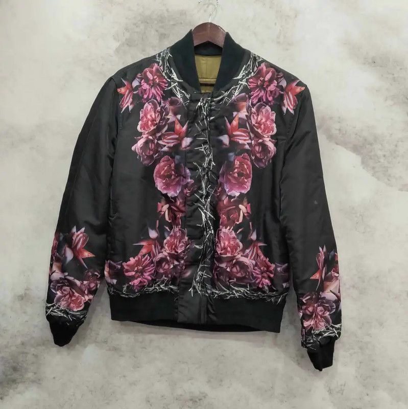 Givenchy Givenchy Black Floral Bomber Jacket for Men 0089 Size US XL / EU 56 / 4 - 1 Thumbnail