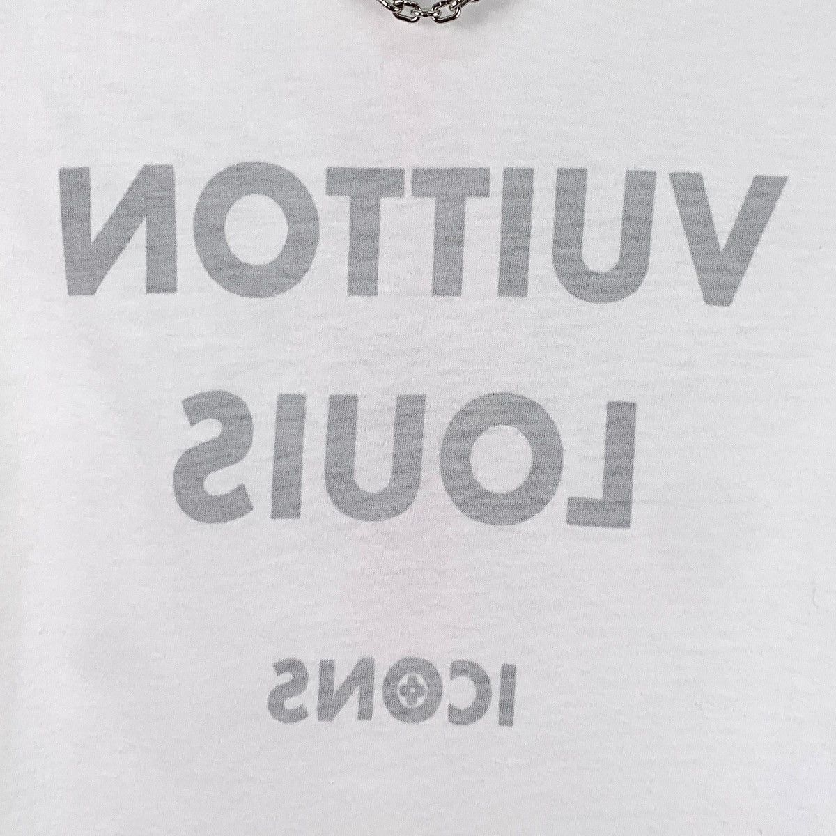 Louis Vuitton Louis Vuitton White Letter Print Short Sleeve T-Shirt K26WX Size M / US 6-8 / IT 42-44 - 4 Thumbnail