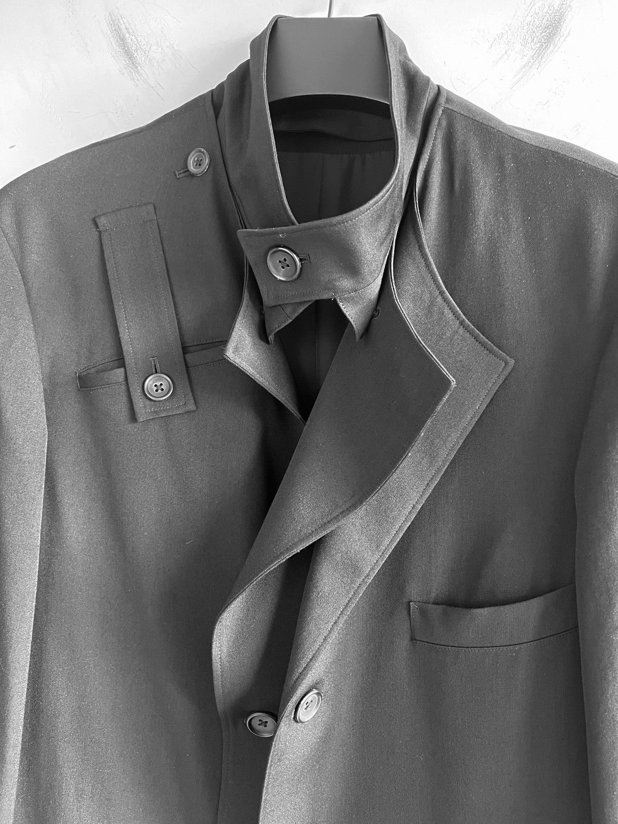 Yohji Yamamoto Yohji Yamamoto Homme Gabardine Left Double Spare Stand Coat Size US S / EU 44-46 / 1 - 4 Thumbnail