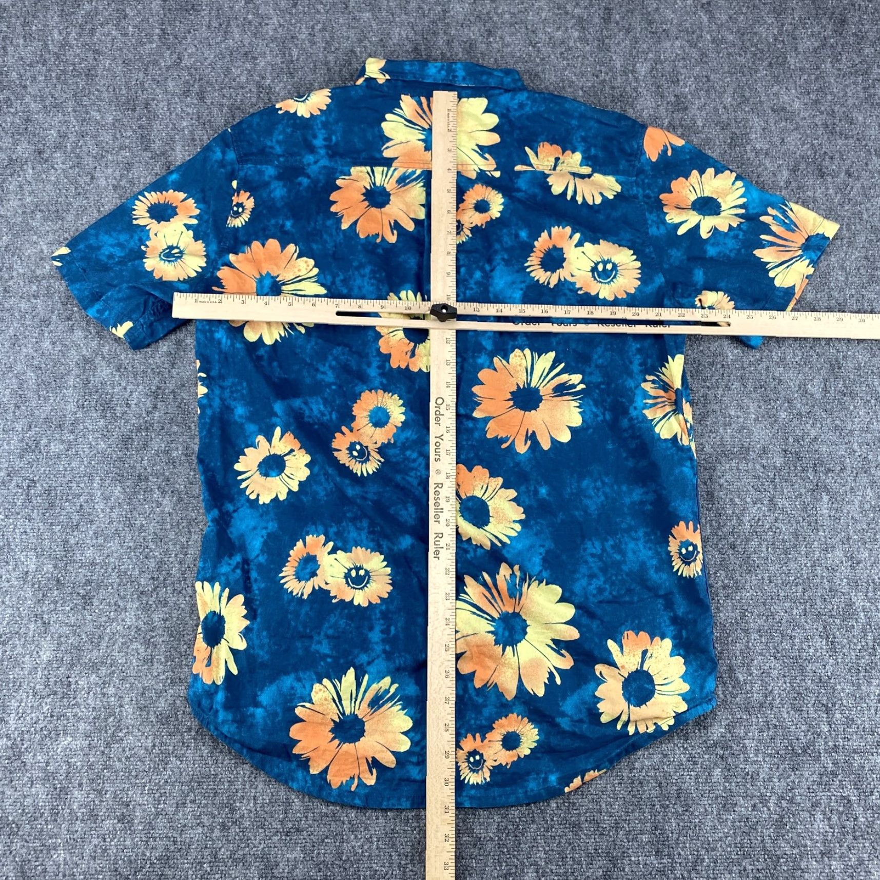Quiksilver Quiksilver Shirt Mens Large Blue Floral Hawaiian Button Up Regular Fit Size US L / EU 52-54 / 3 - 5 Thumbnail