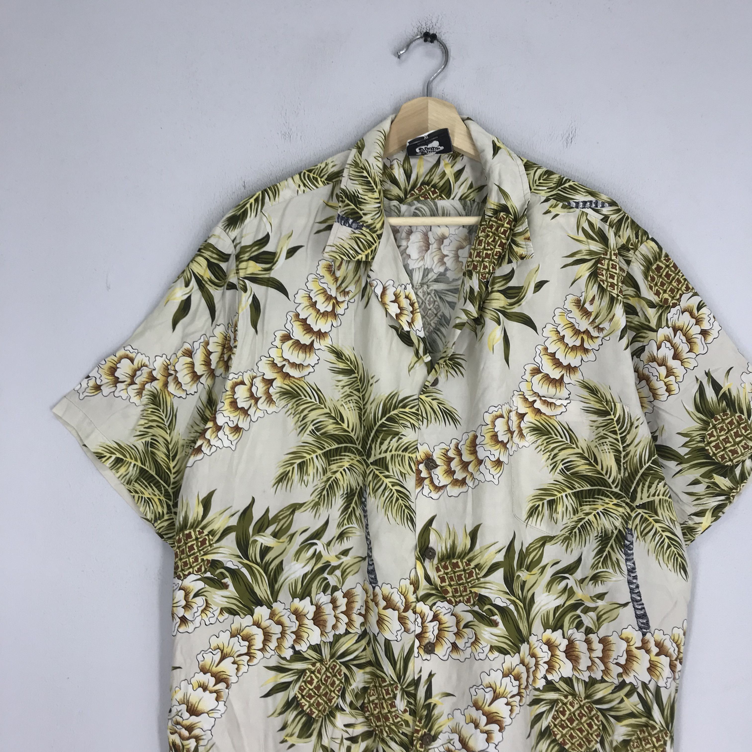 Hilo Hattie Vintage made in hawaii hibicius flower and palm beach - 47 Size US XL / EU 56 / 4 - 2 Thumbnail