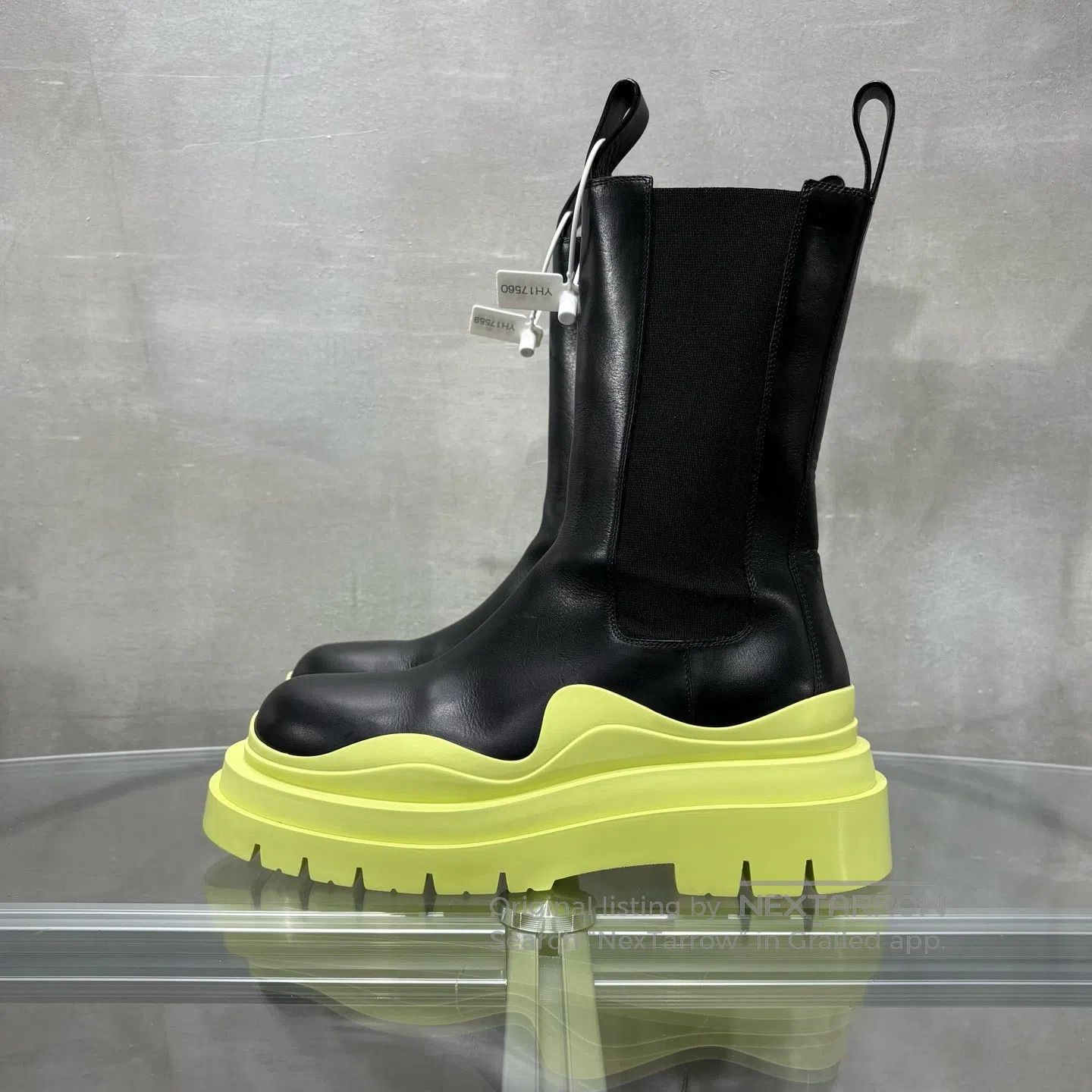 Bottega Veneta Bottega Veneta Tire Comfortable and Versatile Chelsea Boot Size US 6.5 / IT 36.5 - 3 Thumbnail