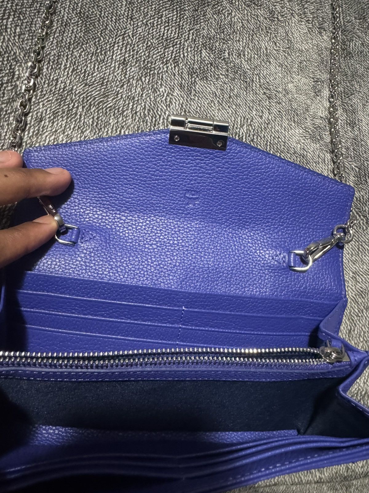 MCM MCM chain bag, Blue body with silver chain. Size ONE SIZE - 5 Thumbnail