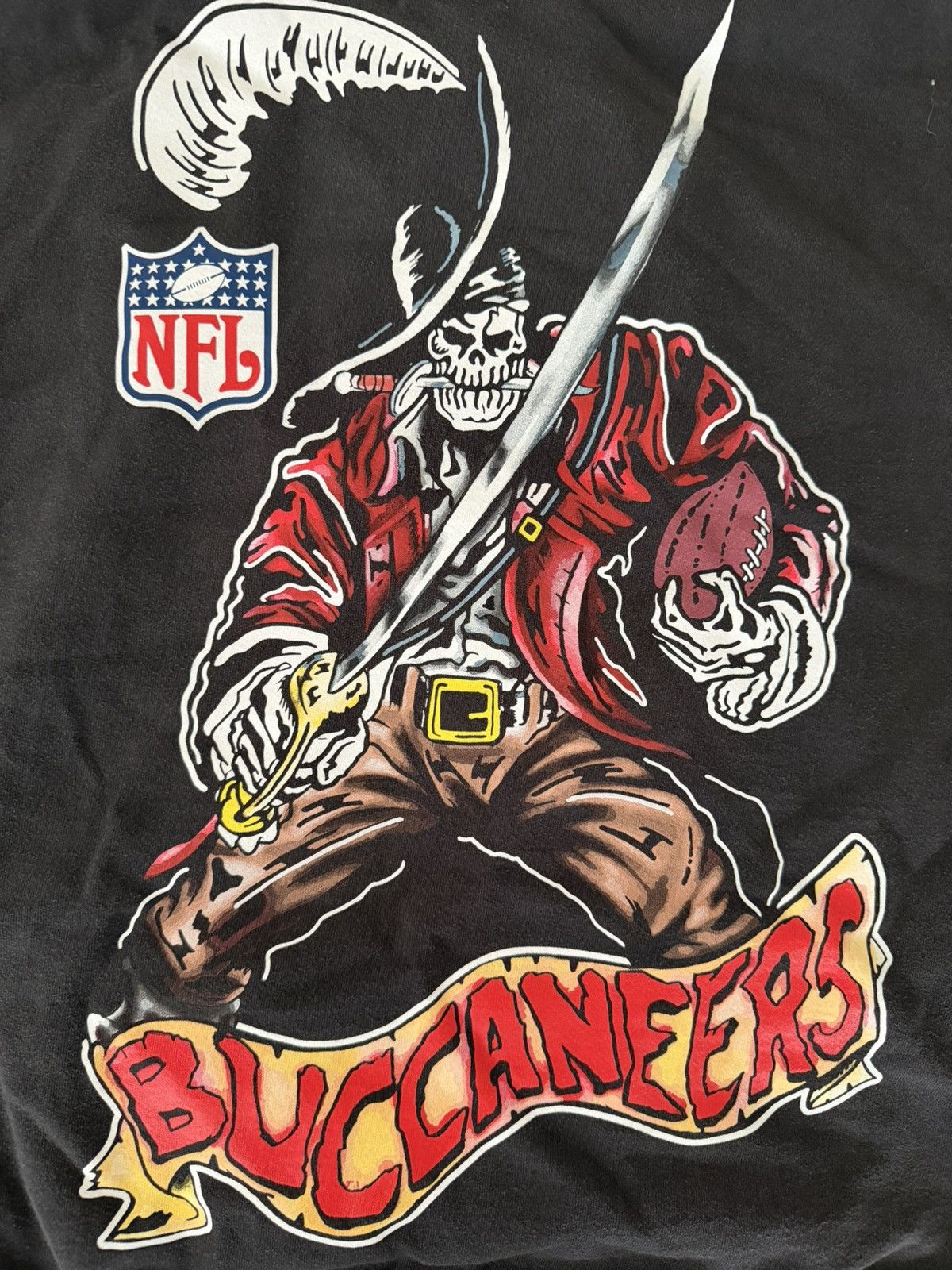 Mitchell & Ness × NFL × Warren Lotas Warren Lotas Tampa Bay Buccaneers Hoodie Size US XXL / EU 58 / 5 - 2 Thumbnail