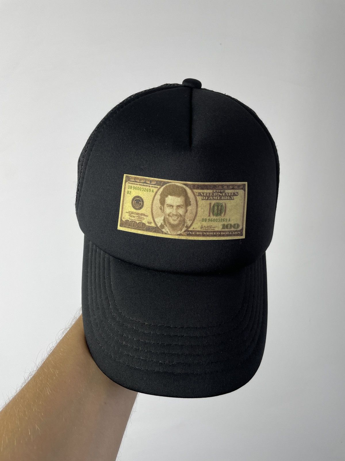 Japanese Brand Cartel Pablo Escobar 100 Dollars Trucker Size ONE SIZE - 1 Thumbnail