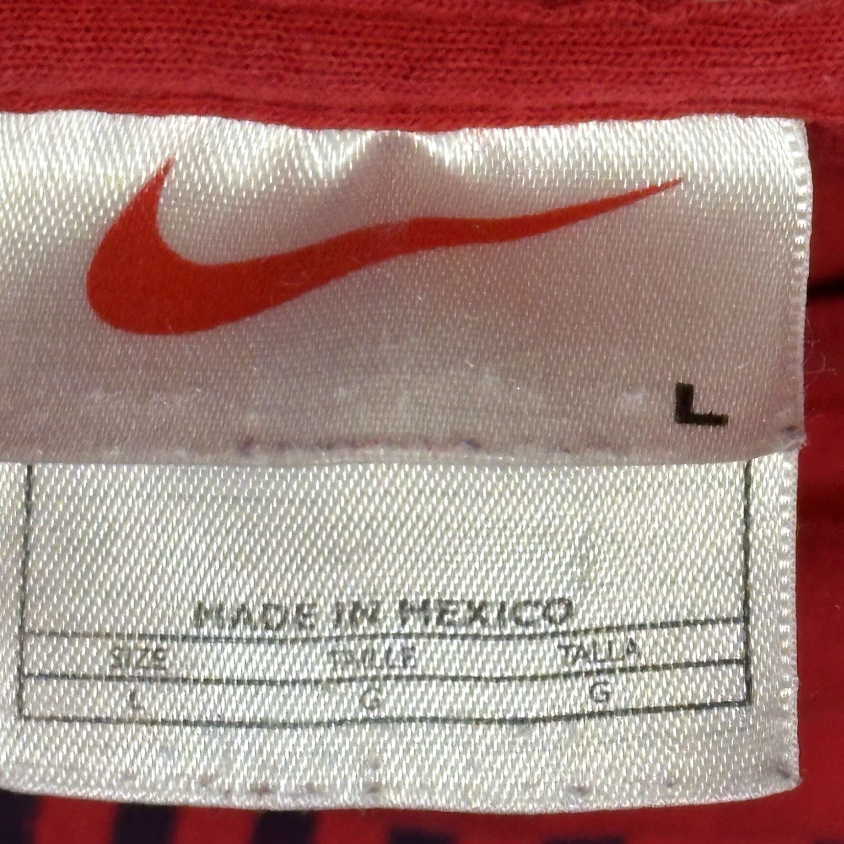 Nike VINTAGE Nike Team Basketball Red Cotton Tee Shirt Mens L Size US L / EU 52-54 / 3 - 5 Thumbnail