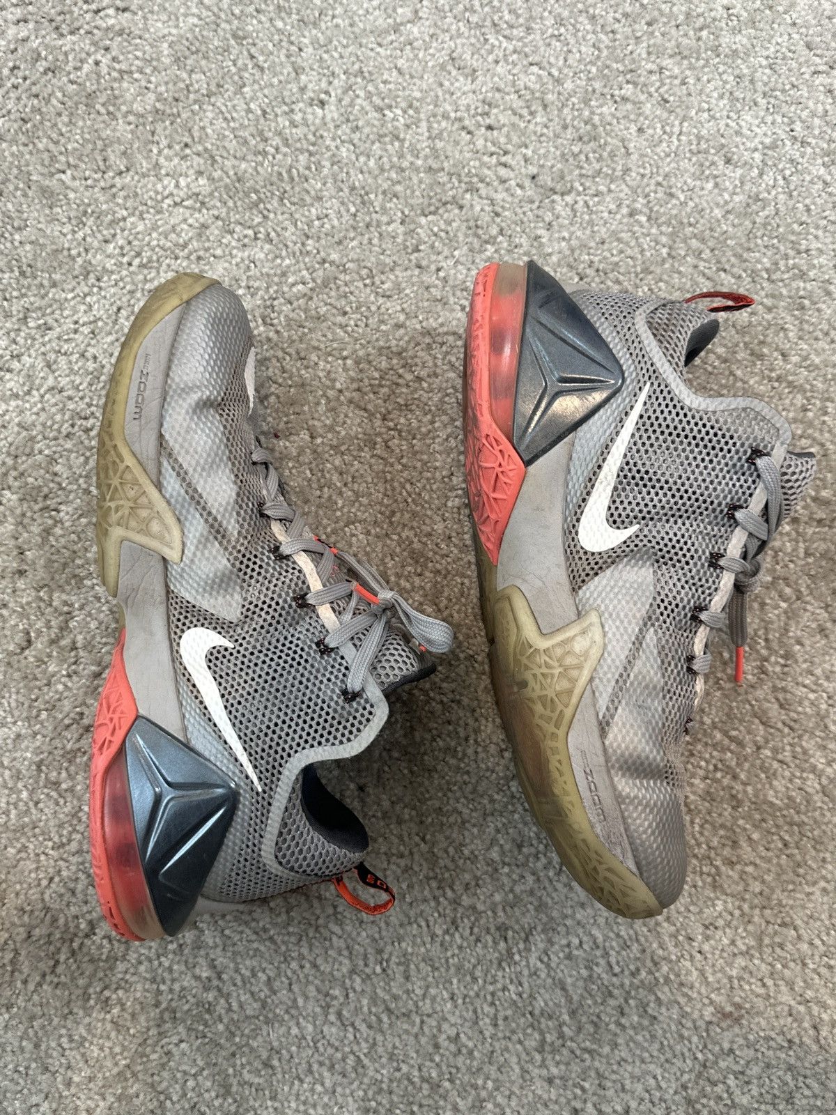 Nike LeBron 12 low Size US 10 / EU 43 - 6 Thumbnail
