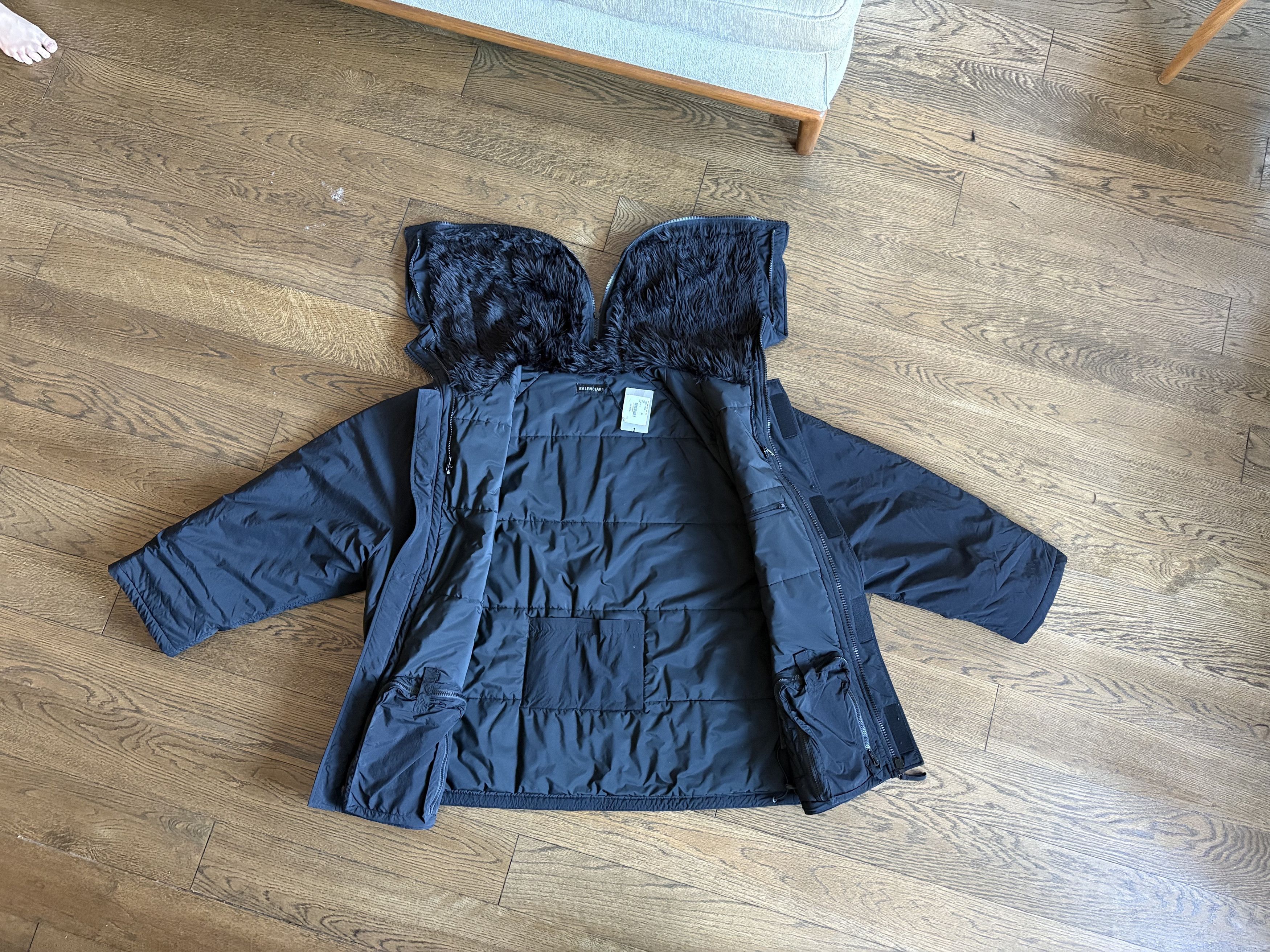 Balenciaga Men's Black Nylon Hooded Parka Size US L / EU 52-54 / 3 - 4 Thumbnail