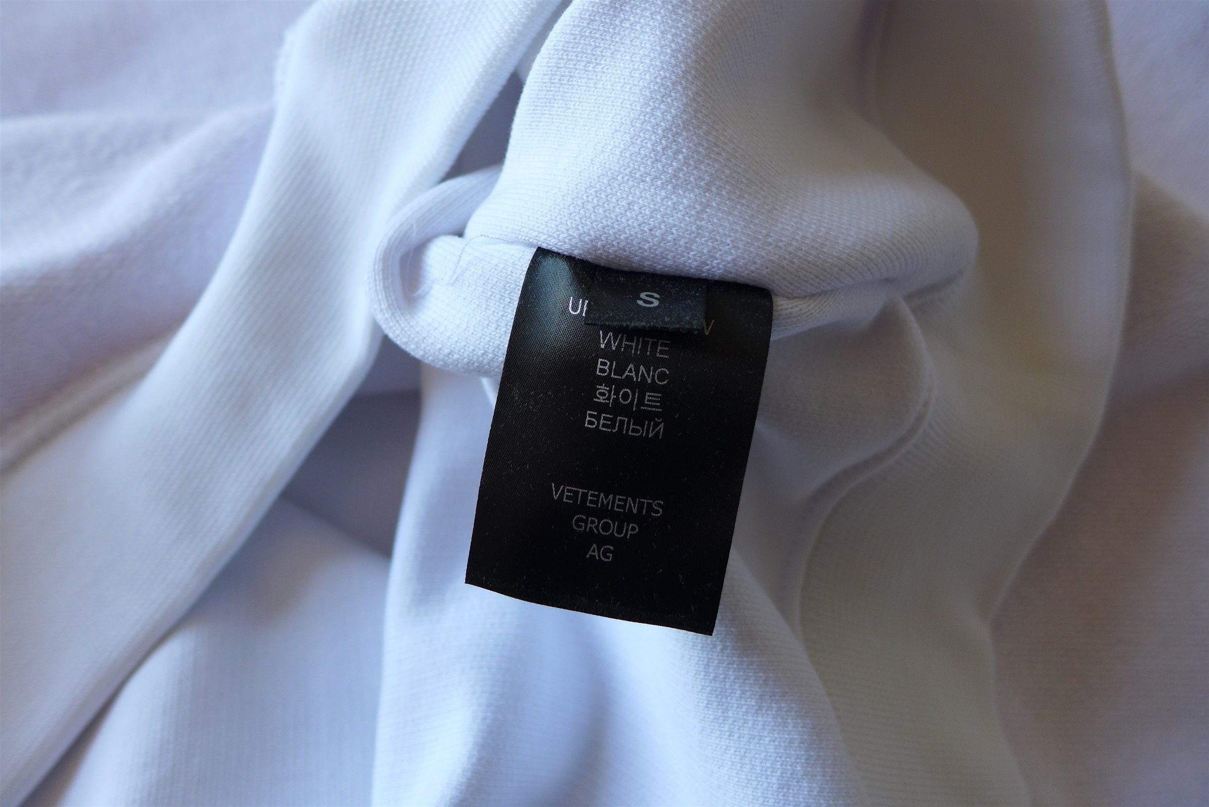 Vetements Vetements Inside-Out Hoodie - White Cotton Size US S / EU 44-46 / 1 - 14 Thumbnail
