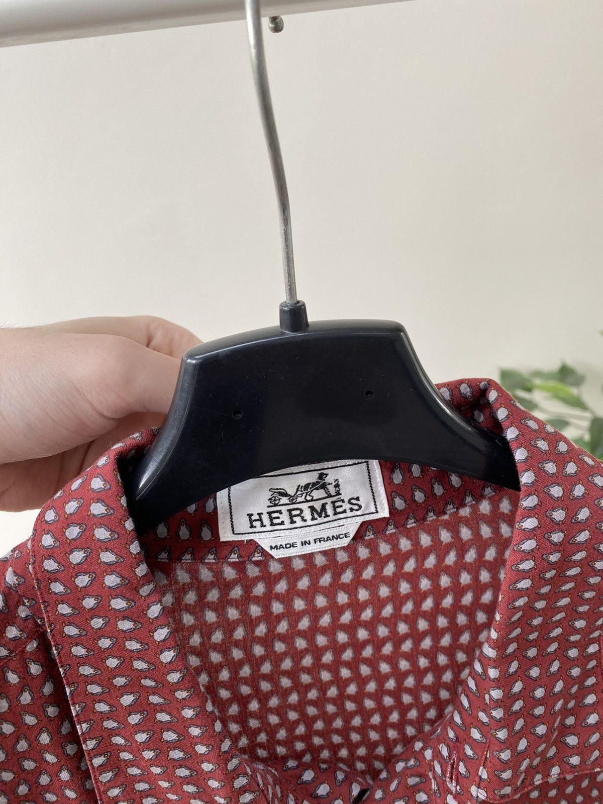 Designer × Hermes × Vintage Vintage Hermes Penguin Imprinted Fitted Cotton shirt Size US L / EU 52-54 / 3 - 7 Thumbnail
