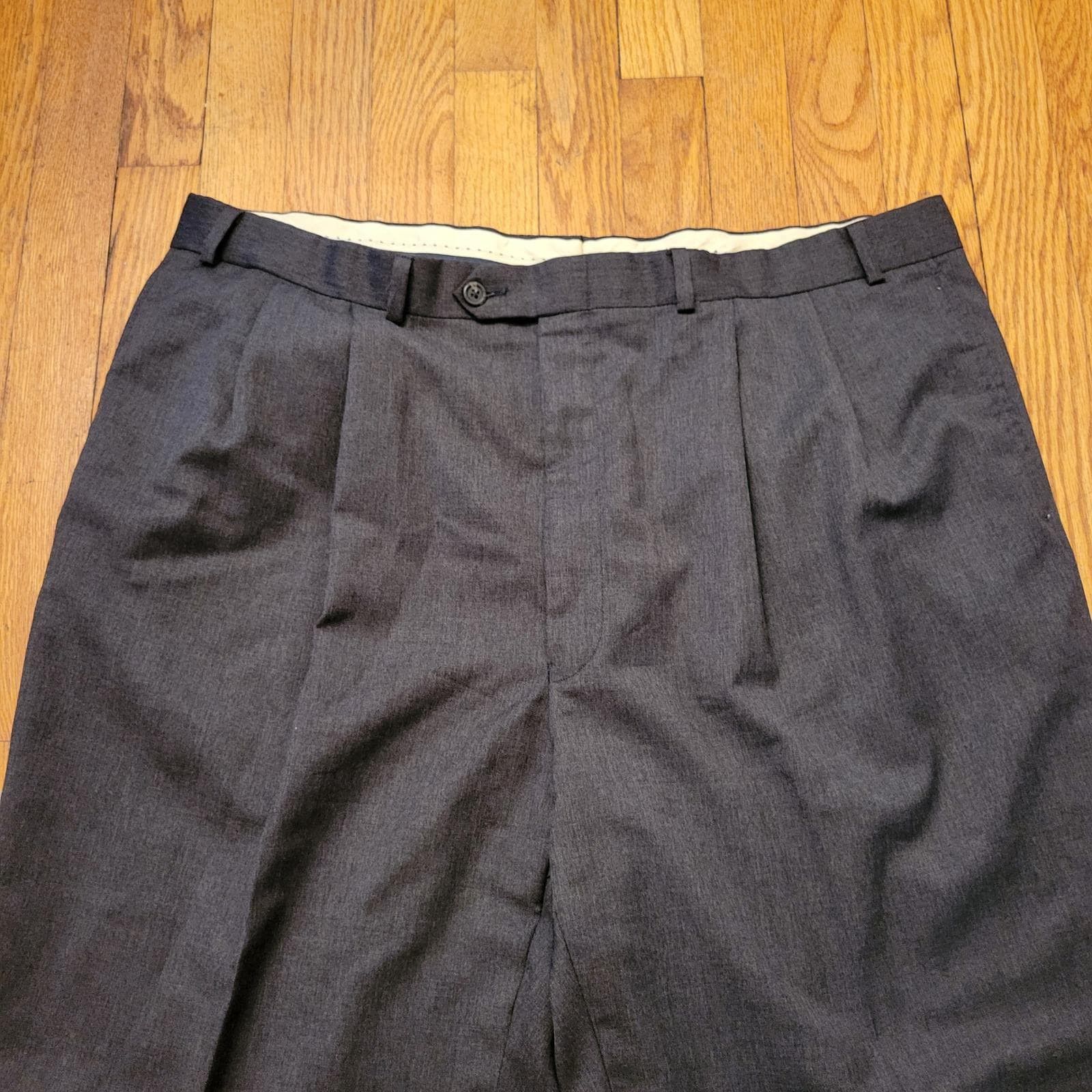 Ralph Lauren Ralph Lauren 40x32 Grey Wool Pleated Dress Pants Canada Size US 40 / EU 56 - 2 Thumbnail