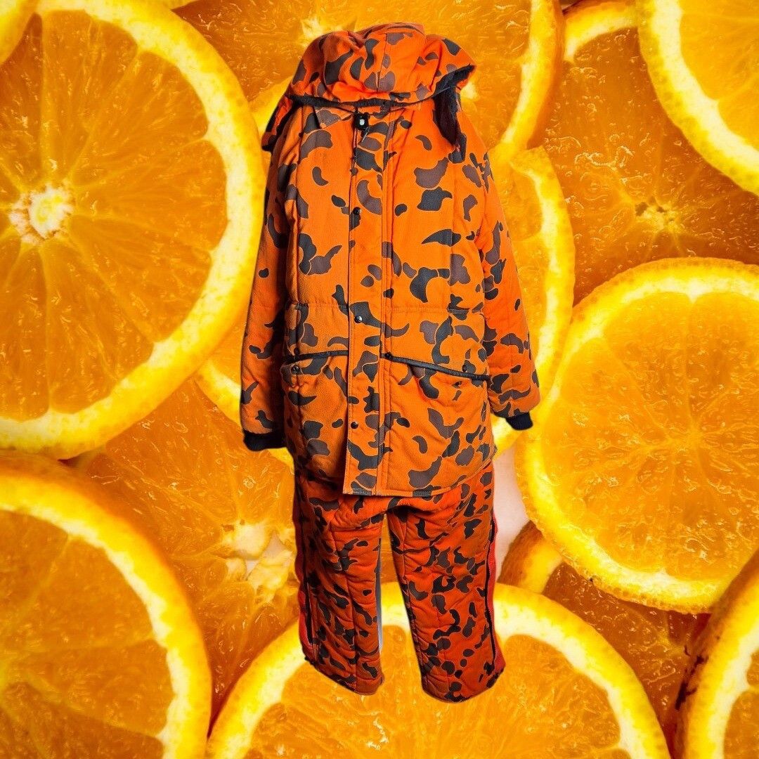 Other RefrigiWear Hunting Jacket Puffer Coat and Bib Overalls Oran Size US XL / EU 56 / 4 - 9 Thumbnail