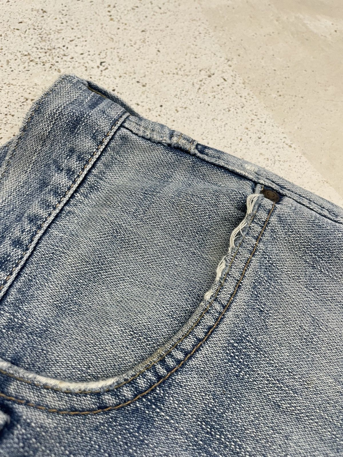 Wrangler Wrangler Distressed Light Blue Denim Pants Size US 32 / EU 48 - 8 Thumbnail