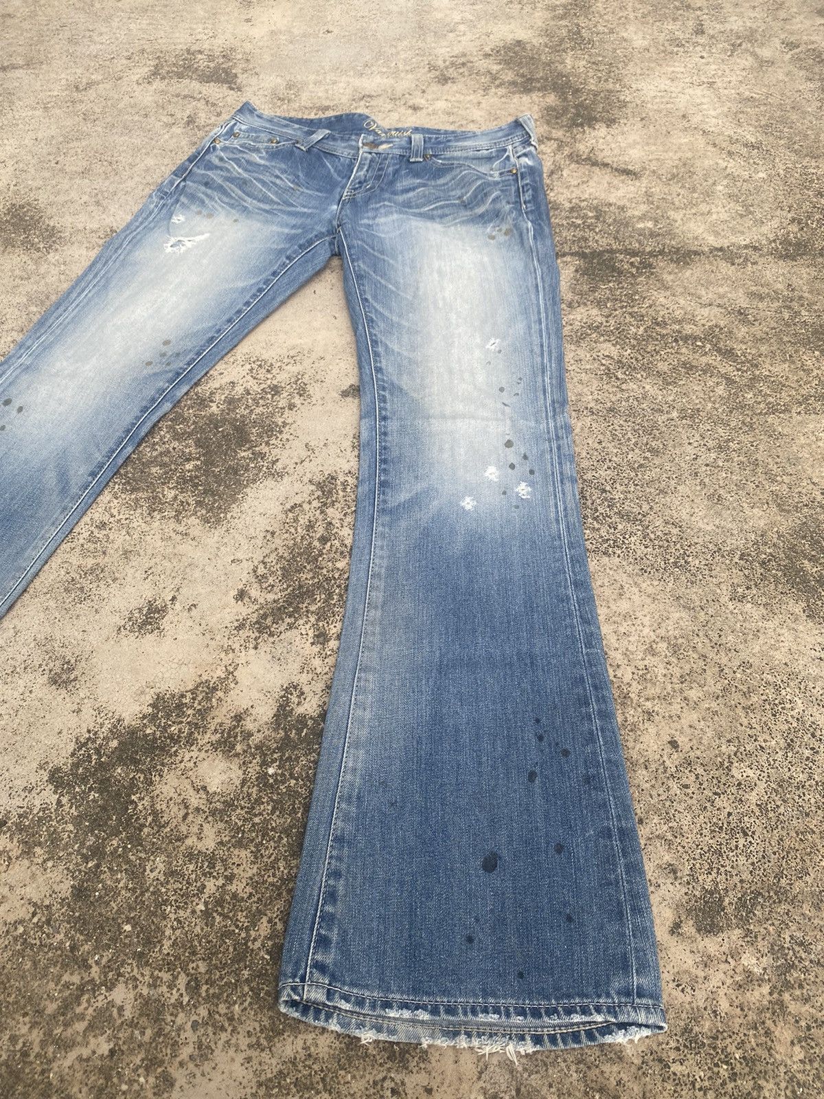 If Six Was Nine × Japanese Brand × Vanquish Flare Jeans Vanquish Faded Distressed Size US 33 - 2 Thumbnail