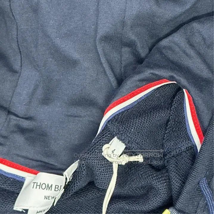 Thom Browne Thom Browne Classic Zip Hoodie with Four Stripe Detail. Size US M / EU 48-50 / 2 - 4 Thumbnail