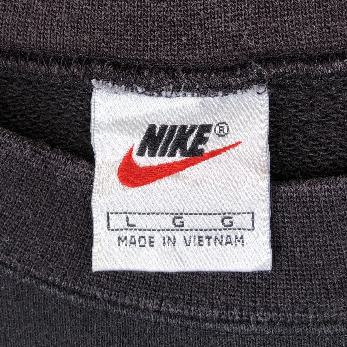 Vintage Vintage 90s Nike Big Swoosh Sweatshirt Crewneck Size US L / EU 52-54 / 3 - 9 Thumbnail