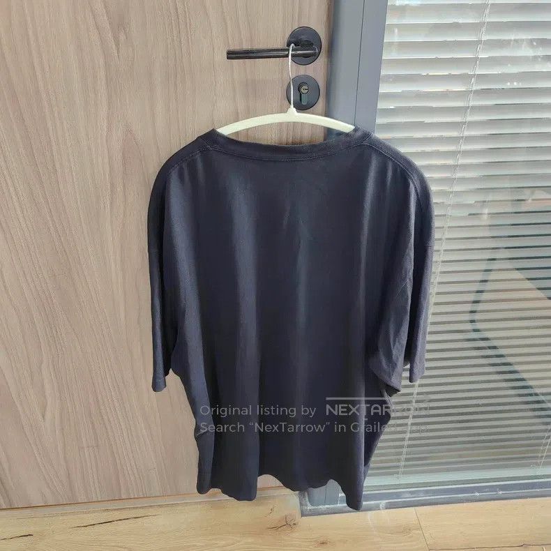 Balenciaga Balenciaga Black Short Sleeve T-Shirt with Small White Let Size US L / EU 52-54 / 3 - 2 Thumbnail