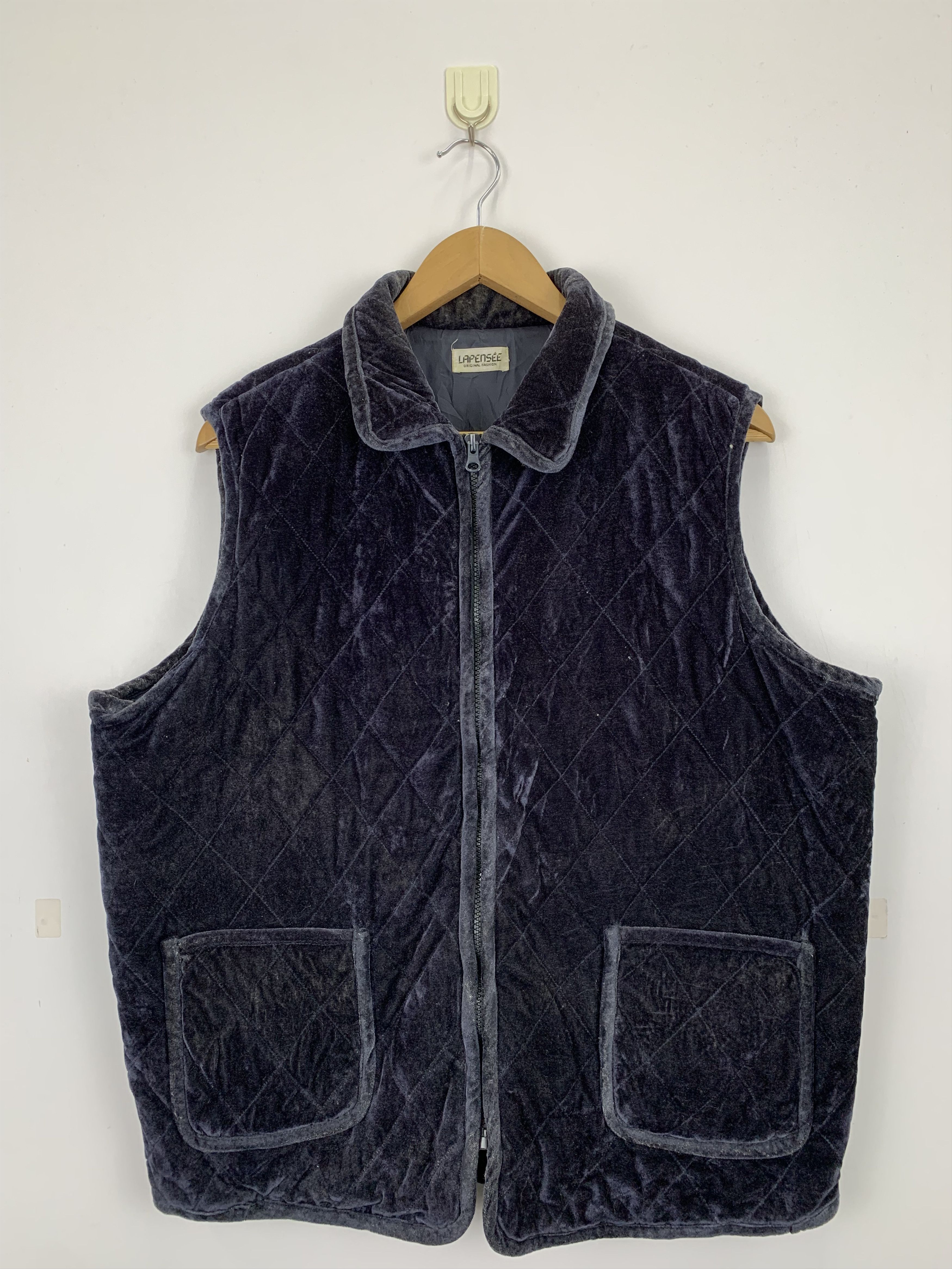 Japanese Brand Vintage Japanese Brand Velvet Vest J0973 Size US L / EU 52-54 / 3 - 1 Thumbnail