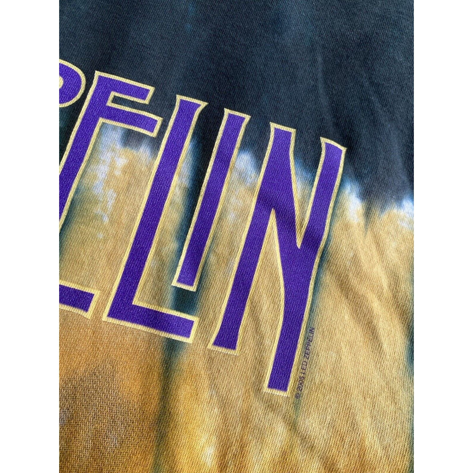 Liquid Blue Vintage Y2K Led Zeppelin Liquid Blue Crop Circle Shirt 2005 Size US XL / EU 56 / 4 - 4 Thumbnail