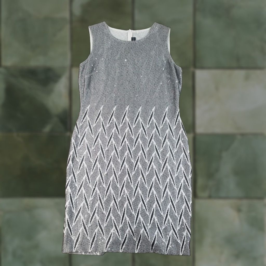 St. John St. John Sheath Dress Womens Size 10 Gray Knit Sleeveless Sequin Knee Length Womens Size L / US 10 / IT 46 - 1 Thumbnail