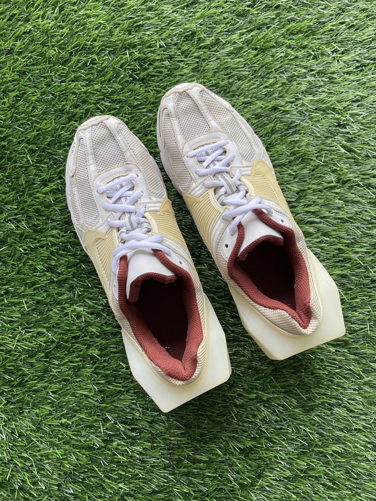 A-COLD-WALL* × Nike A-Cold-Wall x Nike Zoom Vomero 5 Sail Size US 9 / EU 42 - 17 Thumbnail