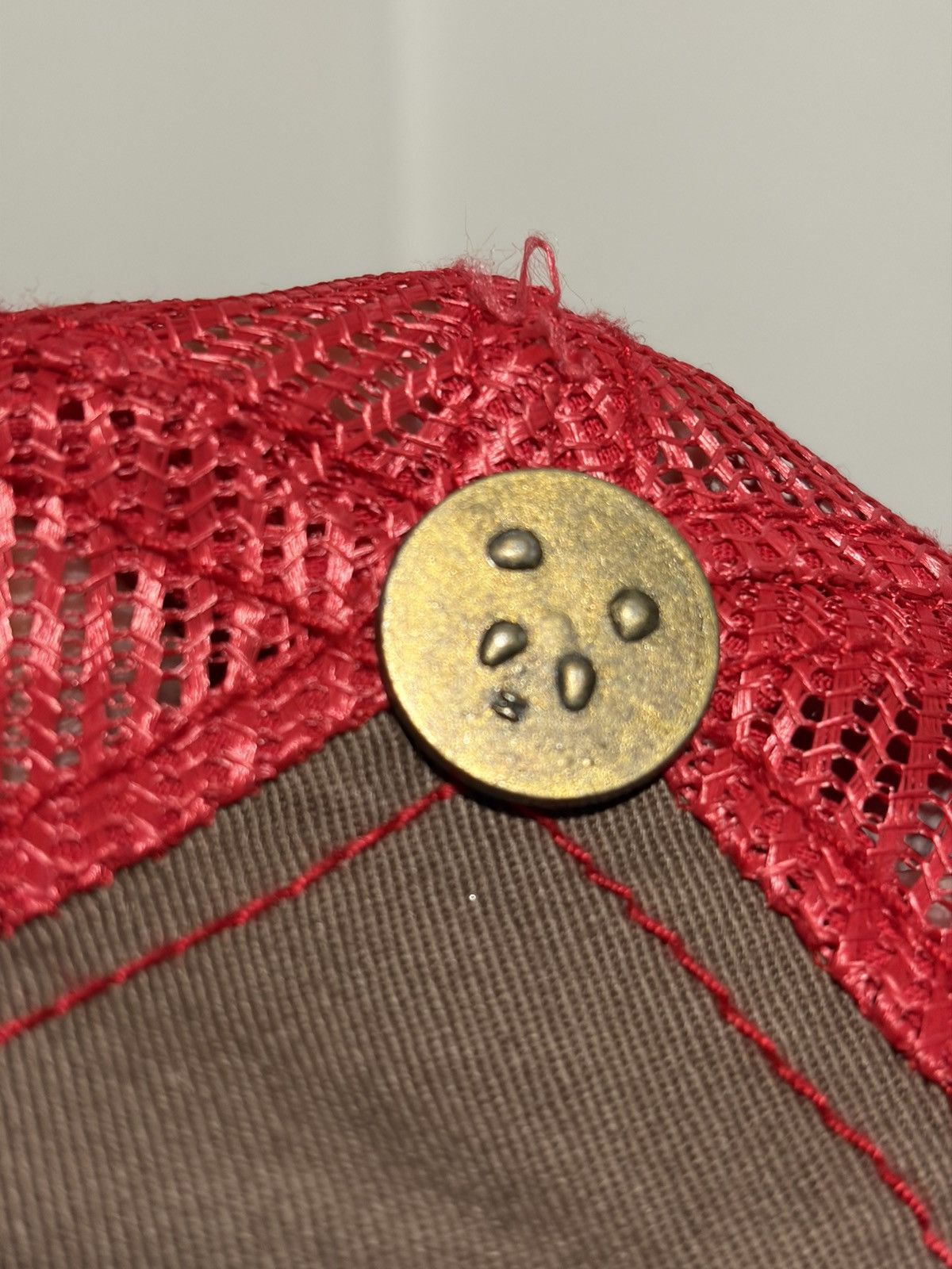 Other Luckee Headwear Trucker Style Skull & Roses Mesh Back Hat Size ONE SIZE - 4 Thumbnail