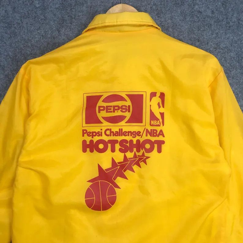 Vintage Vintage Pepsi Challenge NBA Hotshot Jacket Staff Size US S / EU 44-46 / 1 - 2 Thumbnail
