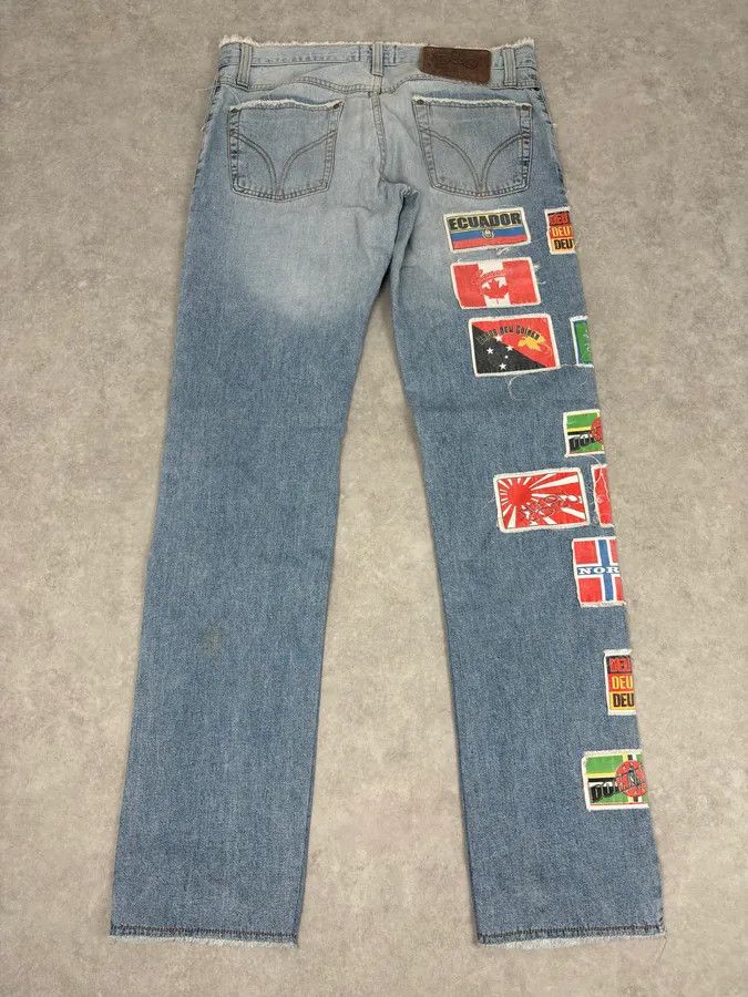 Dolce & Gabbana AW2004 Dolce & Gabbana Light Blue Denim International Flag Patch Jeans Size US 34 / EU 50 - 6 Thumbnail