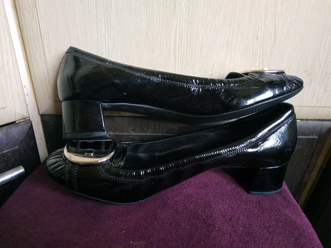 Prada Prada Black Patent Ballet Flats Gold Buckle EU 37 Size US 6 / IT 36 - 25 Thumbnail