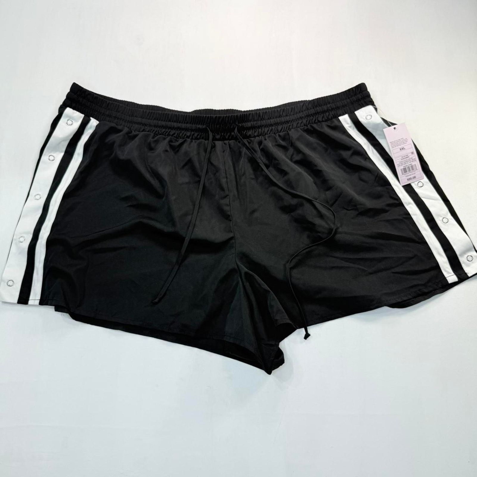 & Other Stories NWT Wild Fable Athletic Shorts Black Plus Size XLL Size 40" / US 18 - 1 Thumbnail