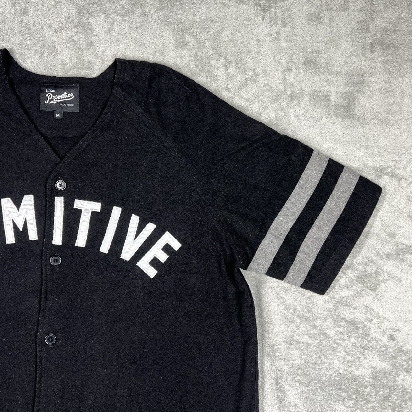 Primitive Primitive Apparel Baseball Jersey Men Medium Black Gray Striped Short Sleeve Crew Neck Button Closure Logo Size US M / EU 48-50 / 2 - 5 Thumbnail