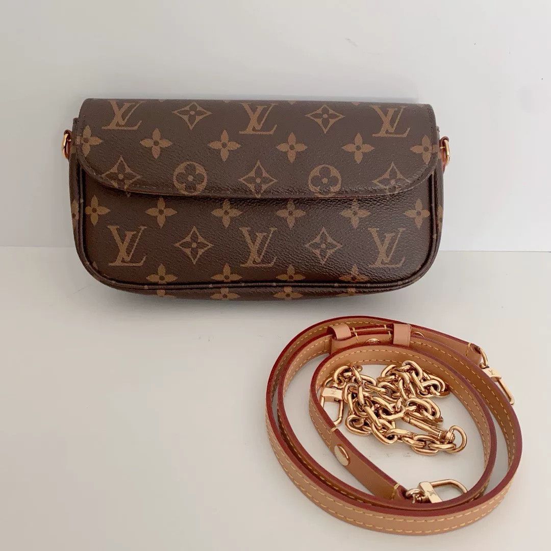 Louis Vuitton Pre-loved Bag Very good condition Size ONE SIZE - 1 Thumbnail