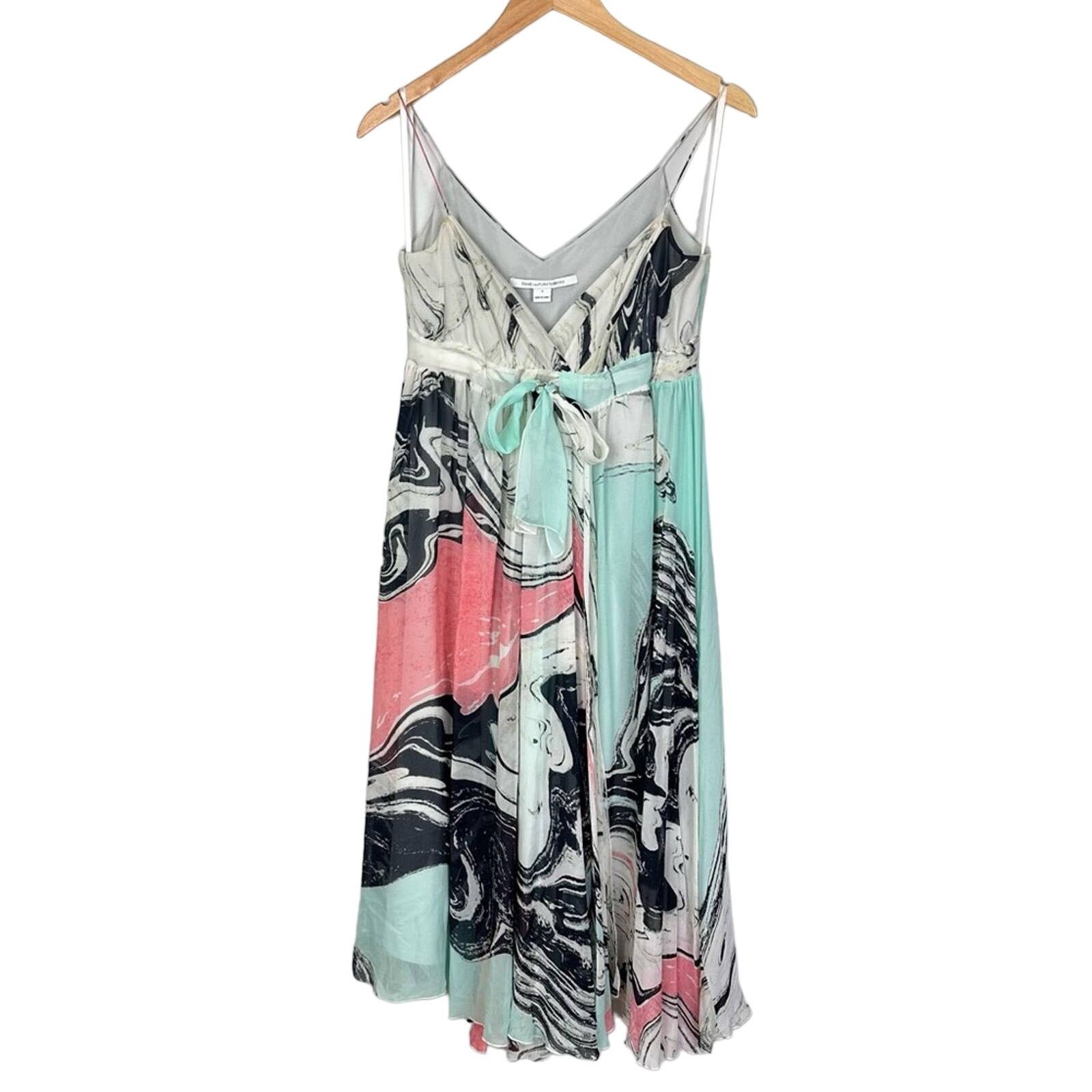 Diane von Furstenberg Diane Von Furstenberg Jolie Turquoise Silk Dress Size 2 Size XS / US 0-2 / IT 36-38 - 3 Thumbnail