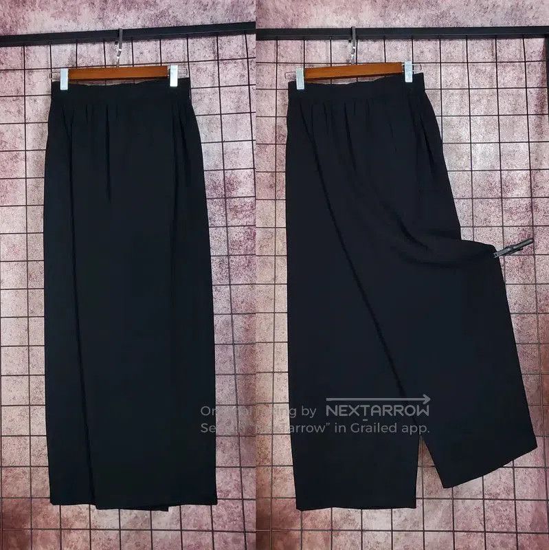 Givenchy Givenchy Black Summer Acetate Wide Leg Pants . Size 23" - 2 Thumbnail