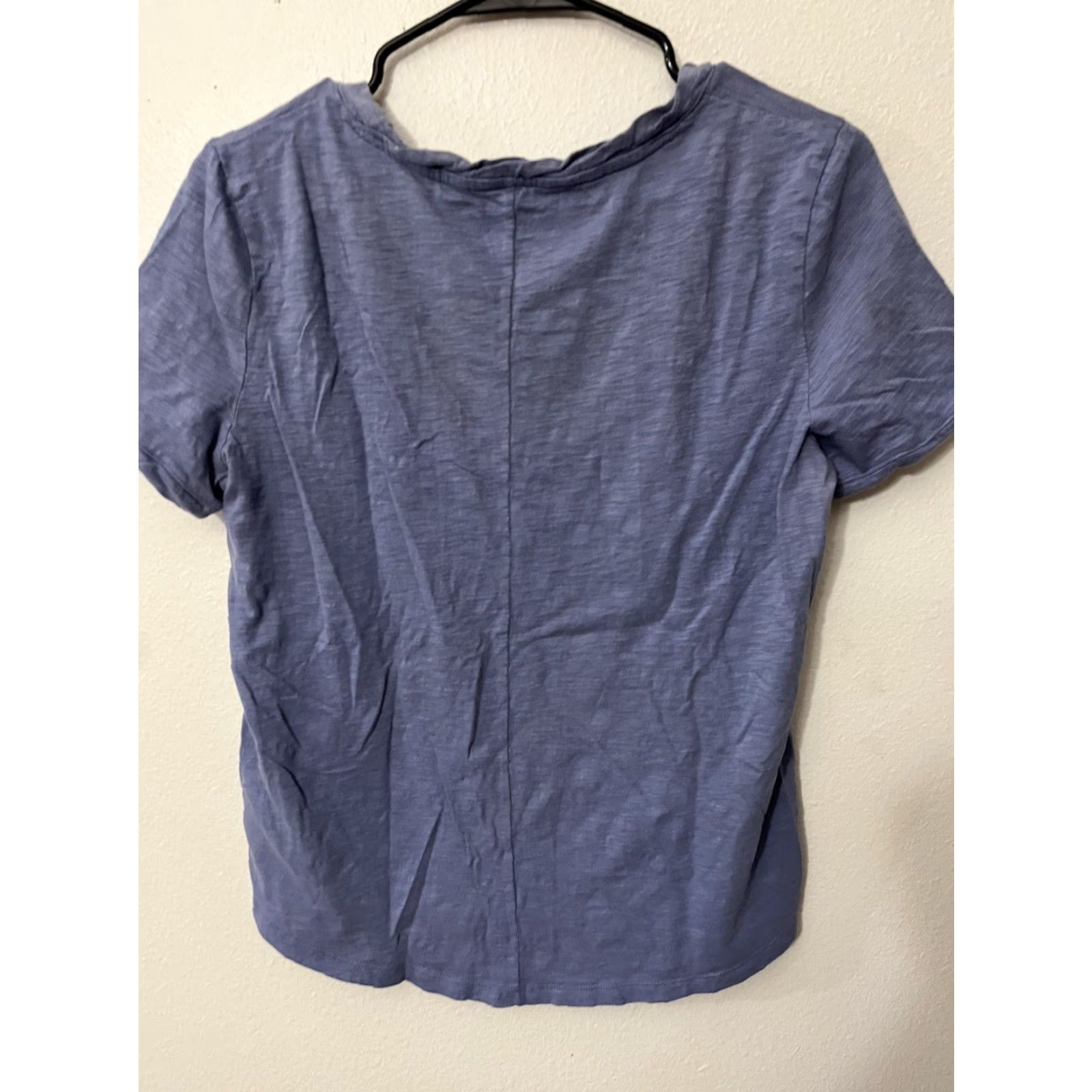 Gap VINTAGE Gap Shirt Womens Small Blue There Is No Planet Graphic Tee Size S / US 4 / IT 40 - 2 Thumbnail